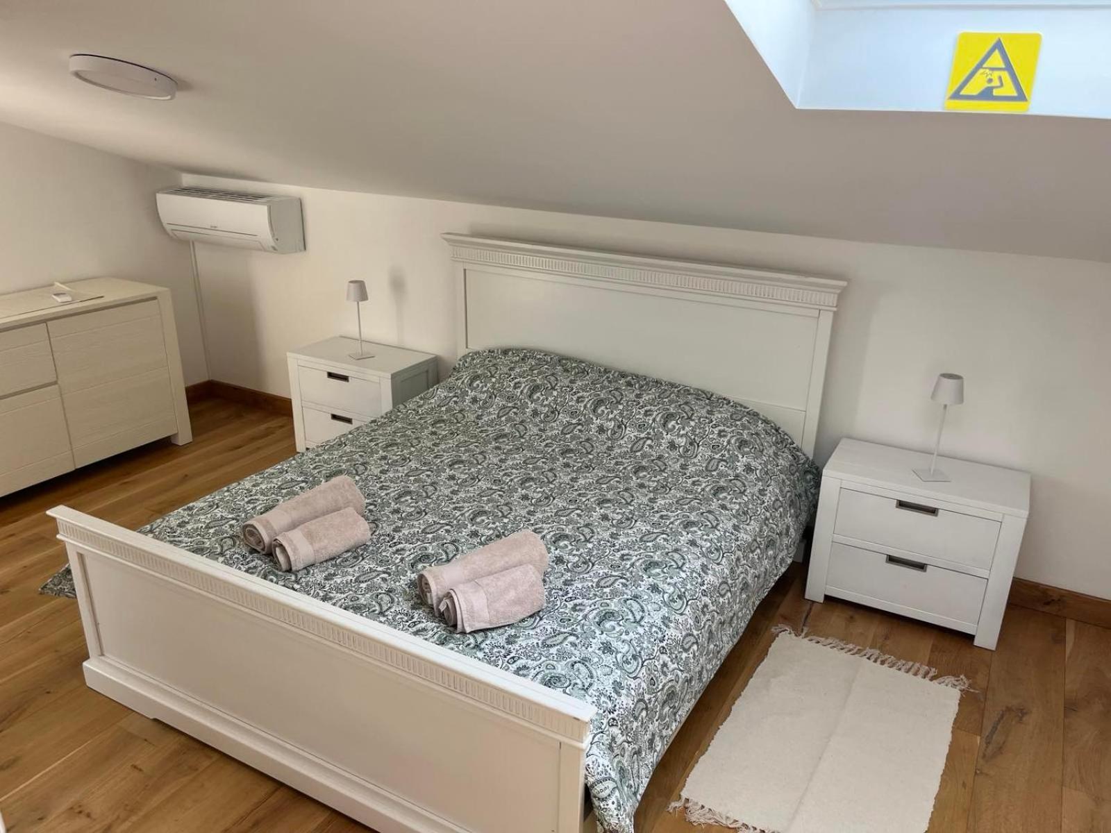 Lana Apartman *